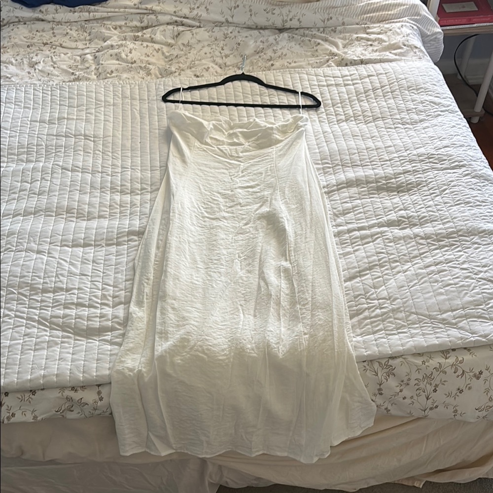 Bridal 12th Tribe Strapless Dress— Brand New